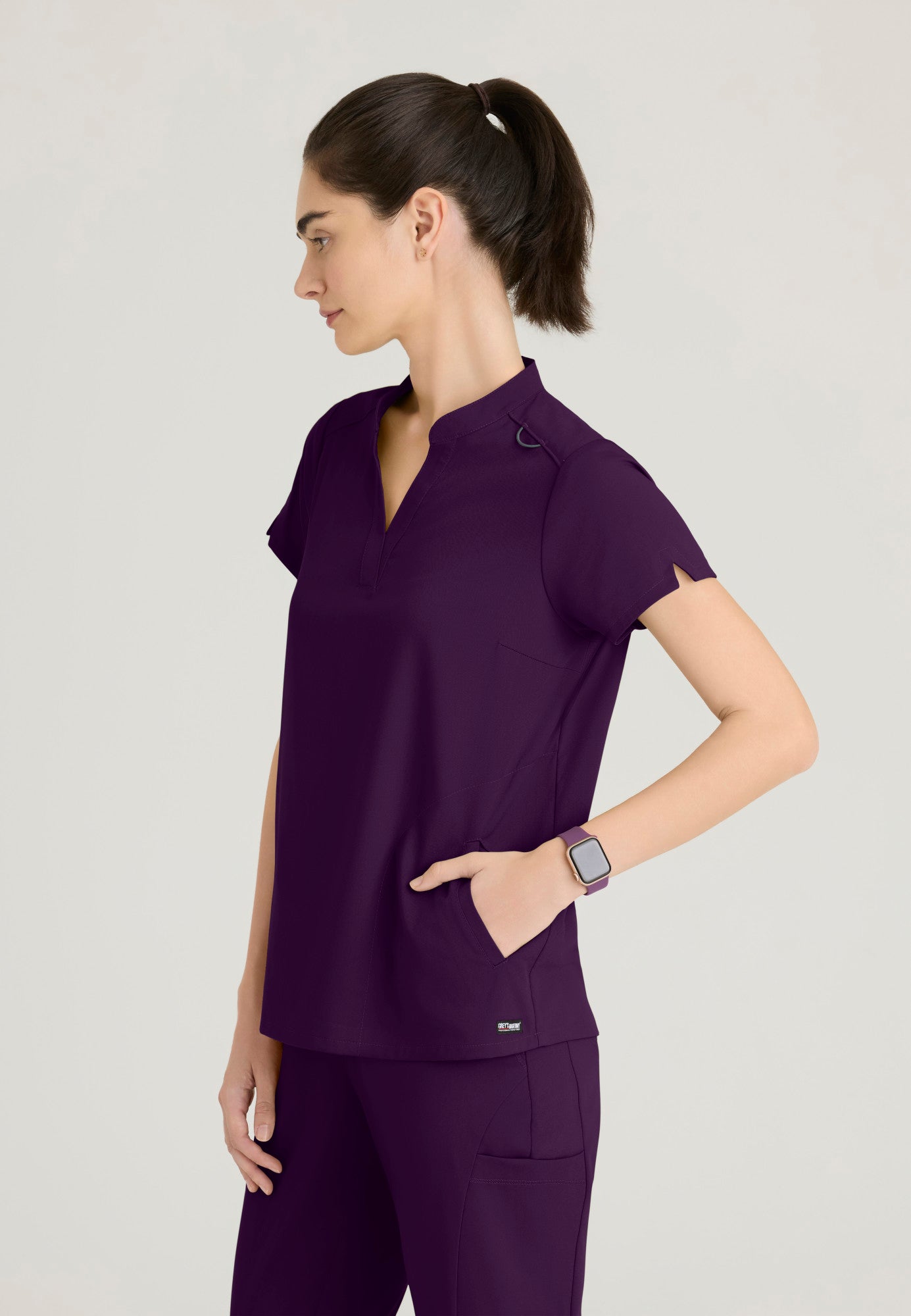 GRST230 Women's Avery 2-Pocket Banded Collar Top