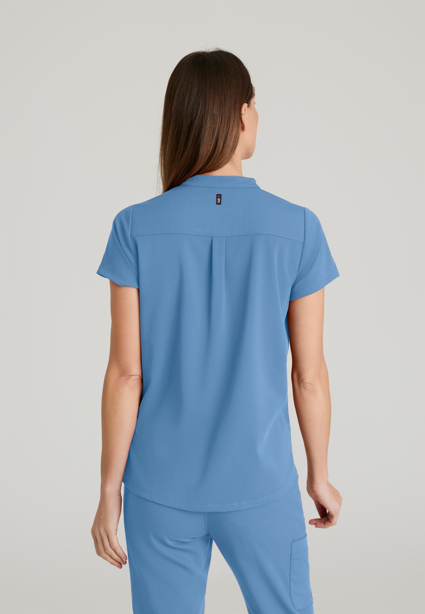 GRST230 Women's Avery 2-Pocket Banded Collar Top