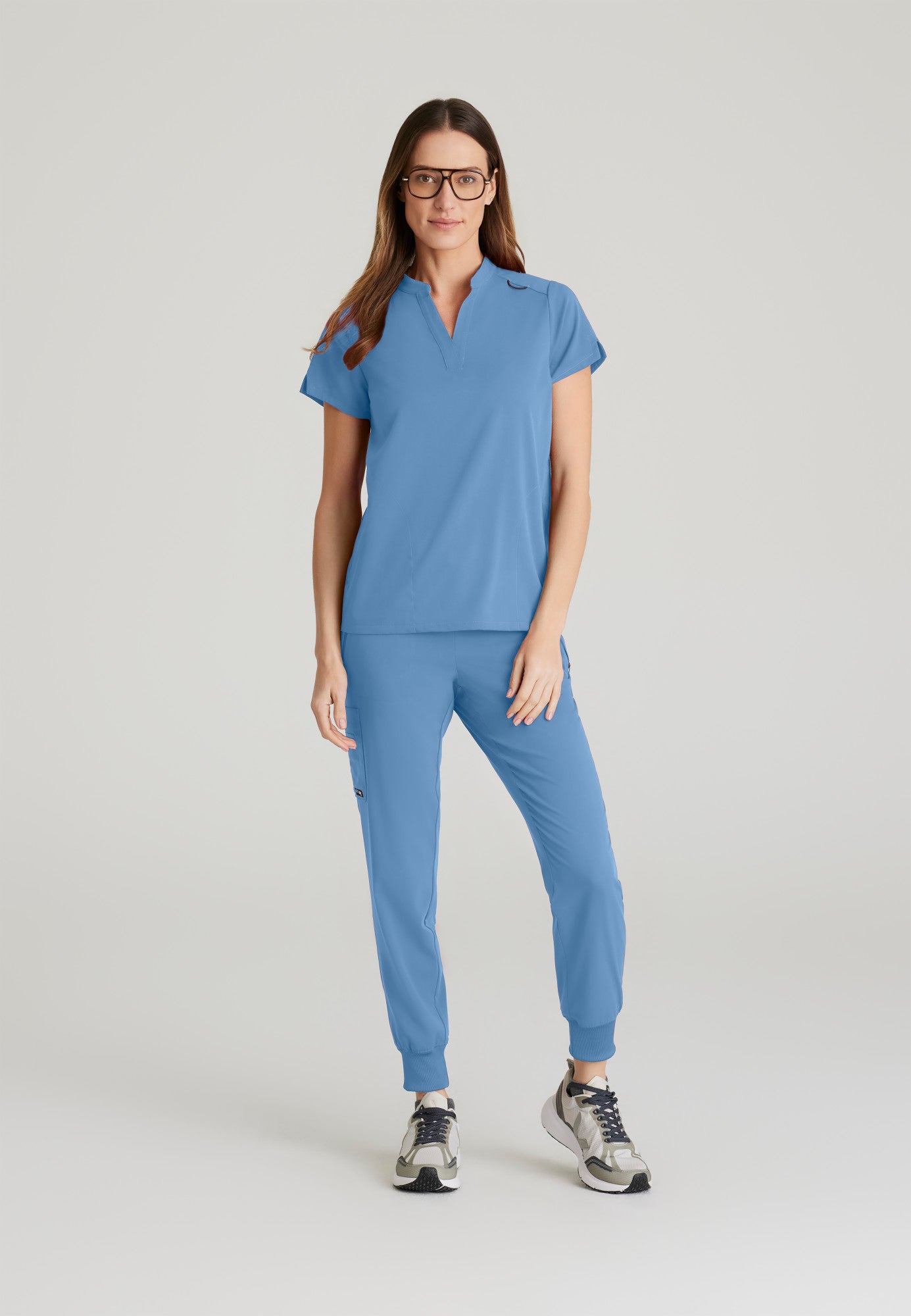 GRST230 Women's Avery 2-Pocket Banded Collar Top