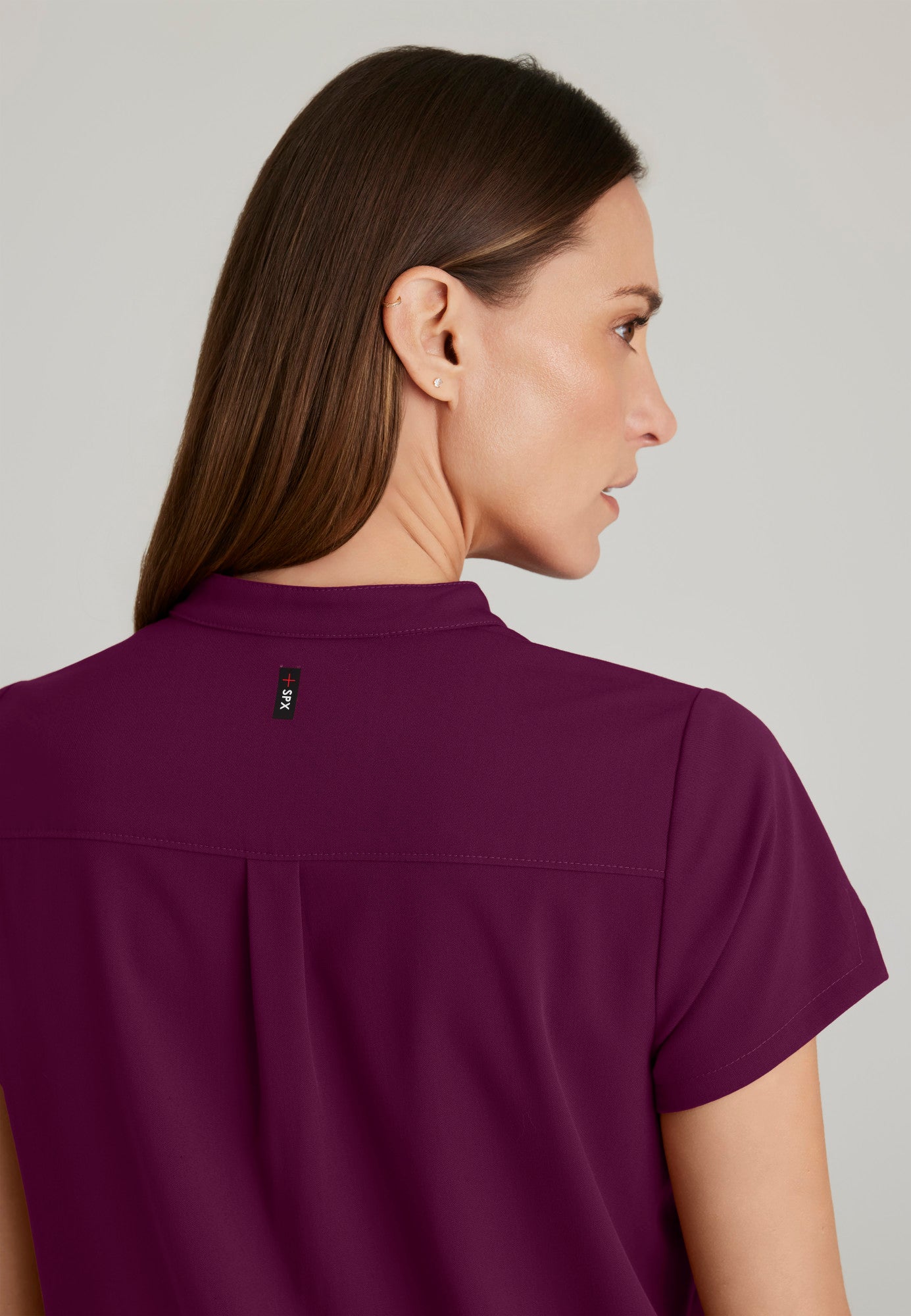 GRST230 Women's Avery 2-Pocket Banded Collar Top