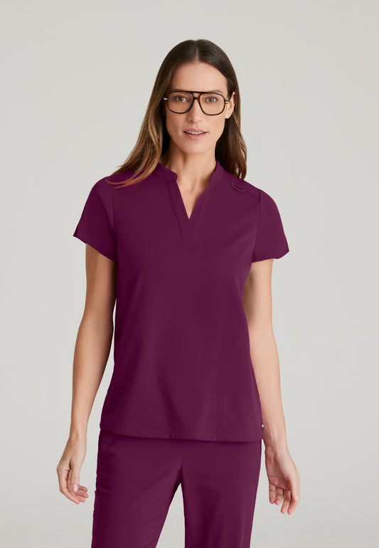 GRST230 Women's Avery 2-Pocket Banded Collar Top